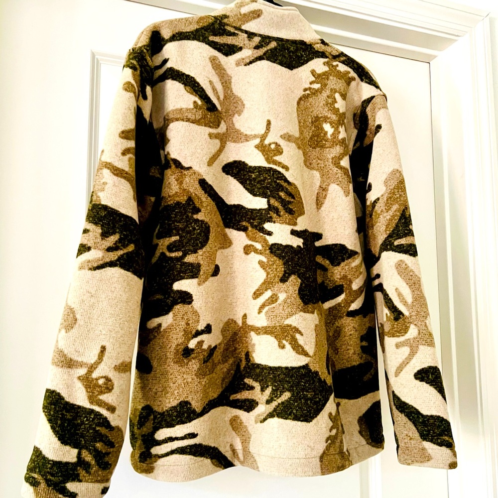 NWOT Cabela’s Fleece Camo Jacket - Picture 7 of 9